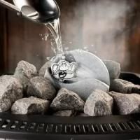 Банный камень с выпрыгивающей рожицей Saunaheppu Tulikivi